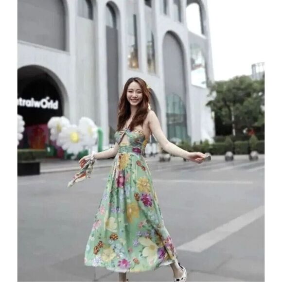 H&M Dresses & Skirts - H&M Green Floral Halter Neck Midi Maxi Cut Out Summer Dress SIZE L Vacation Boho